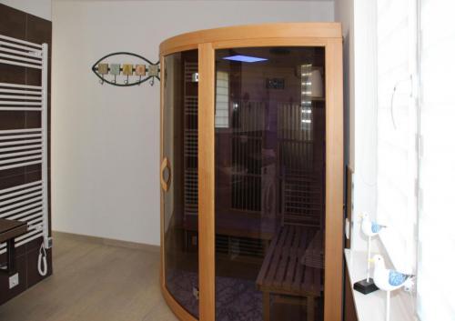 Badezimmer Erdgeschoss Infrarotkabine